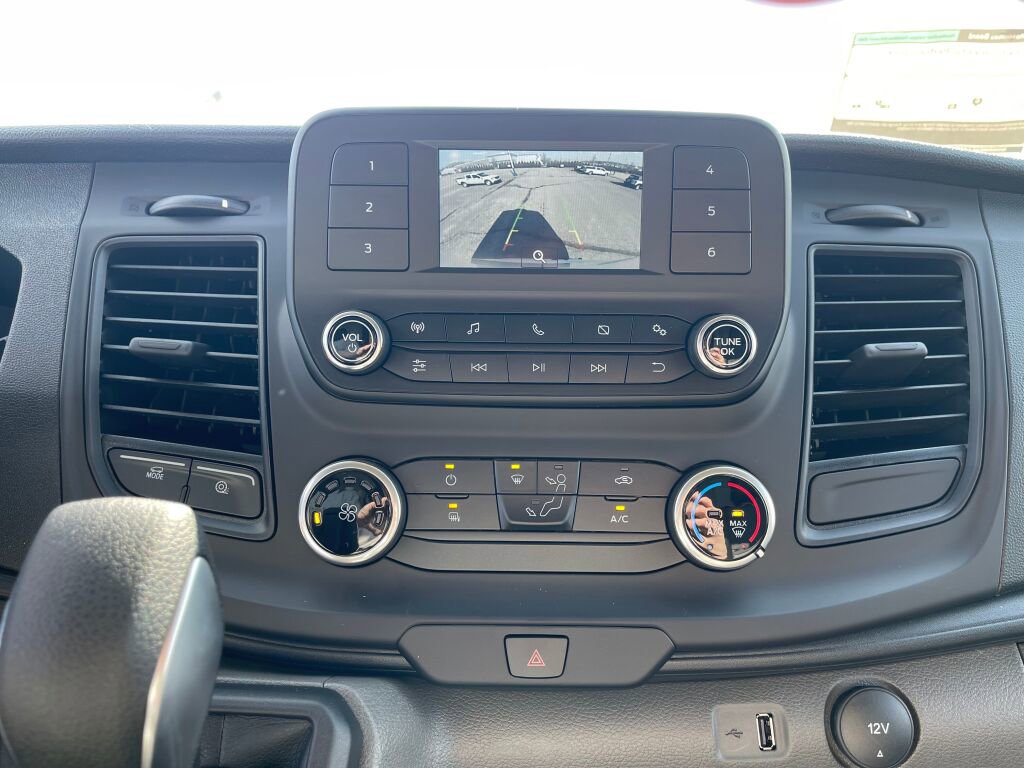 New 2025 Ford Transit 250 148 Medium Roof image 9