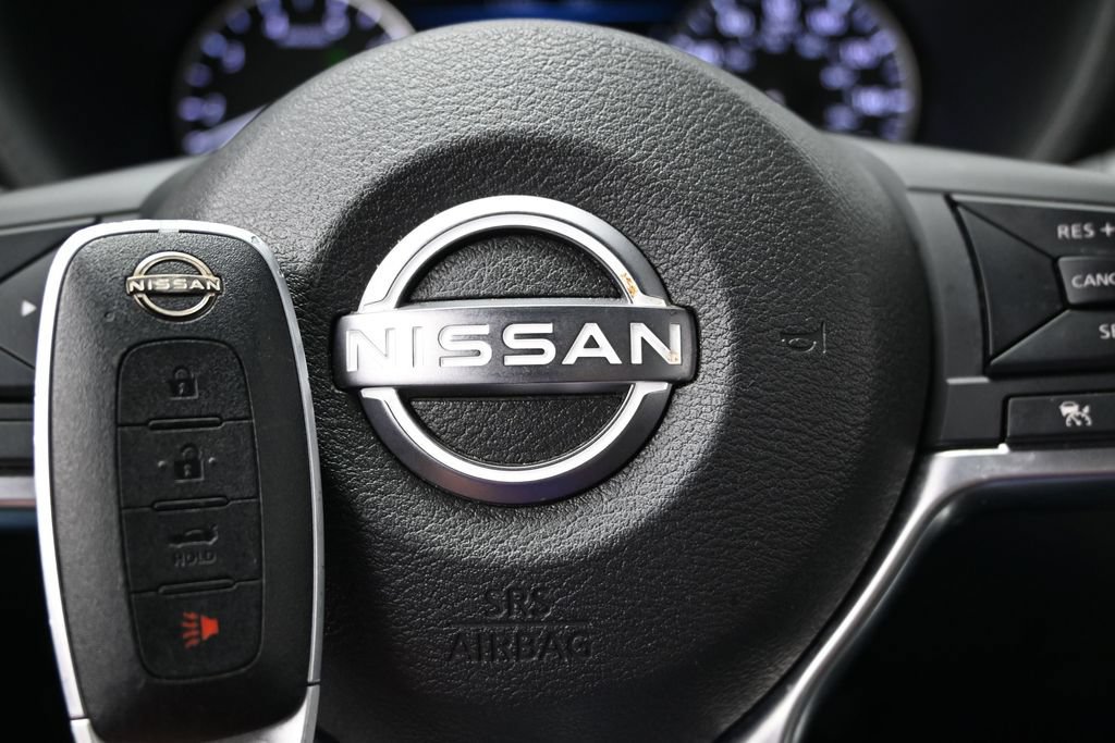Used 2024 Nissan Sentra SV FWD image 41