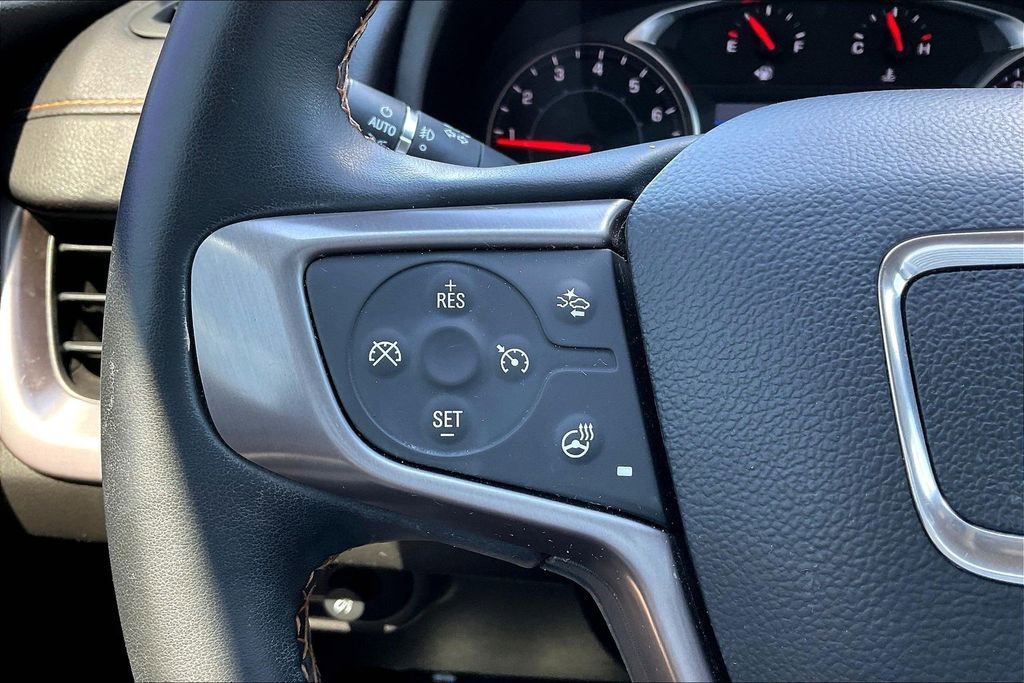 Used 2024 GMC Terrain AT4 w/ Tech Package AWD/4WD image 19