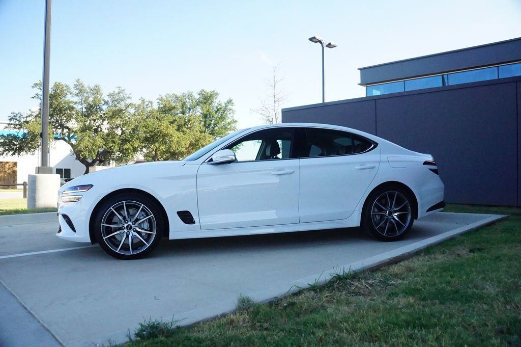Certified 2026 Genesis G70 2.5T Prestige image 3