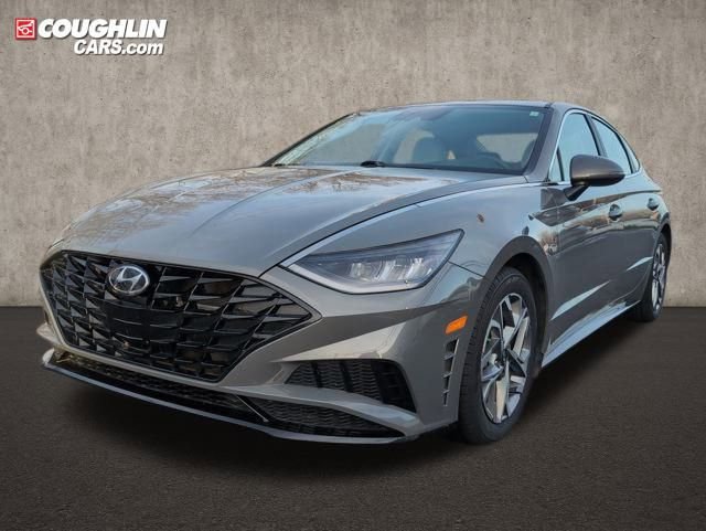 Used 2023 Hyundai Sonata SEL image 3