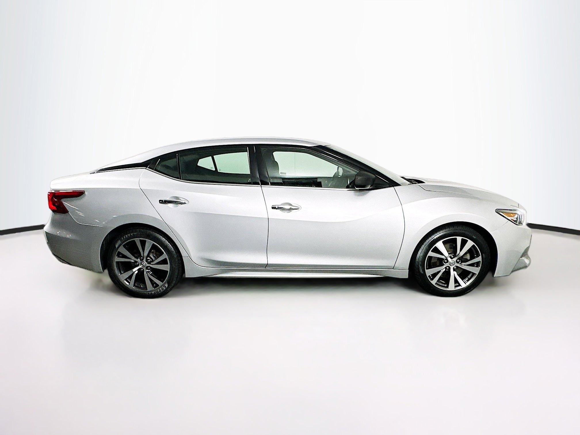 Used 2016 Nissan Maxima 3.5 S FWD image 10