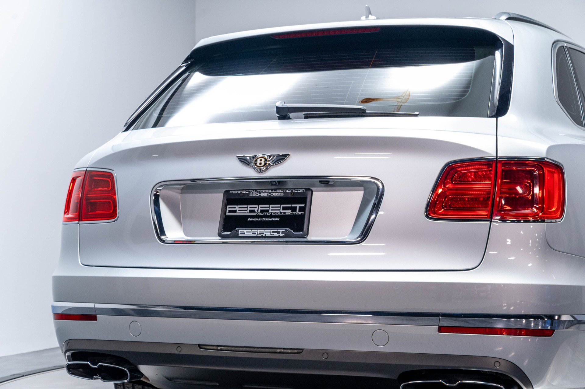 Used 2020 Bentley Bentayga AWD/4WD image 77