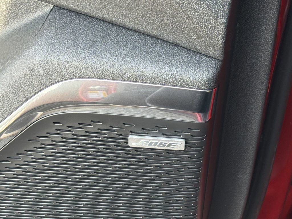New 2026 GMC Acadia Elevation w/ Black Edition FWD image 15