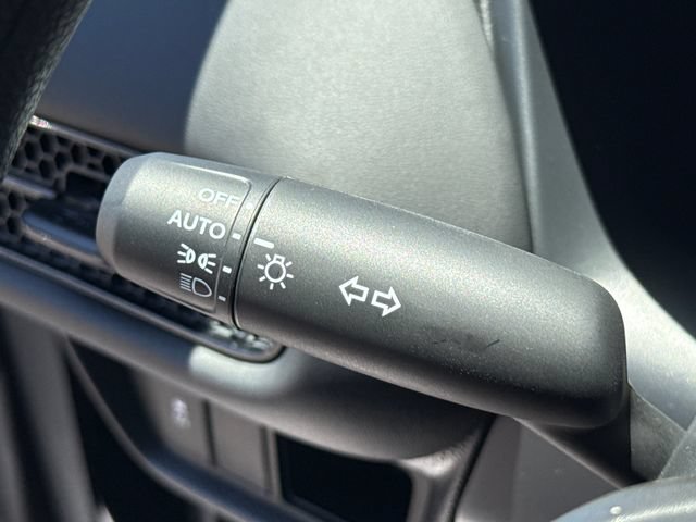 New 2027 Honda HR-V LX image 32