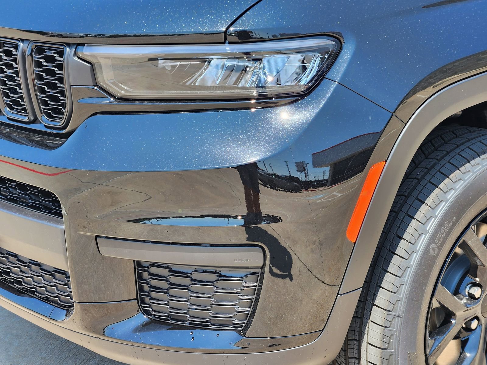 New 2025 Jeep Grand Cherokee L Altitude image 7