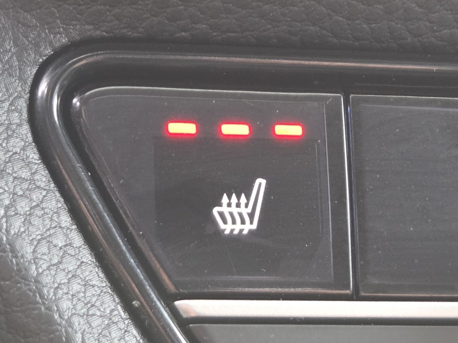 Used 2024 Honda HR-V EX-L image 5