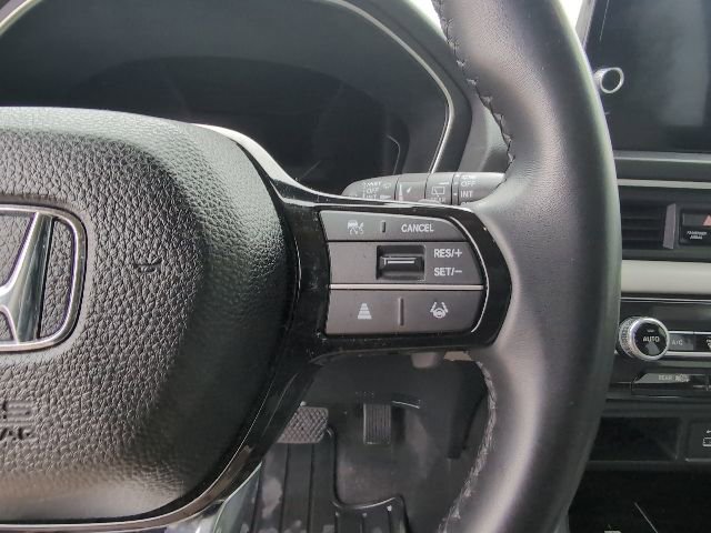 Used 2023 Honda Pilot EX-L image 16