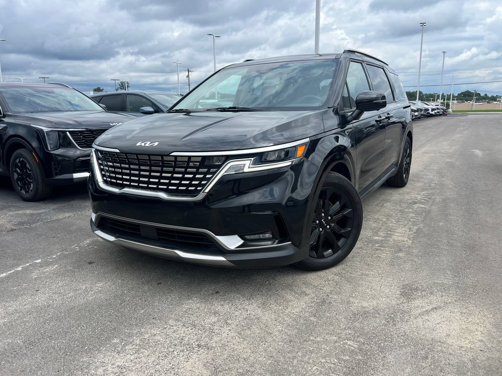 Certified 2023 Kia Carnival SX FWD image 9