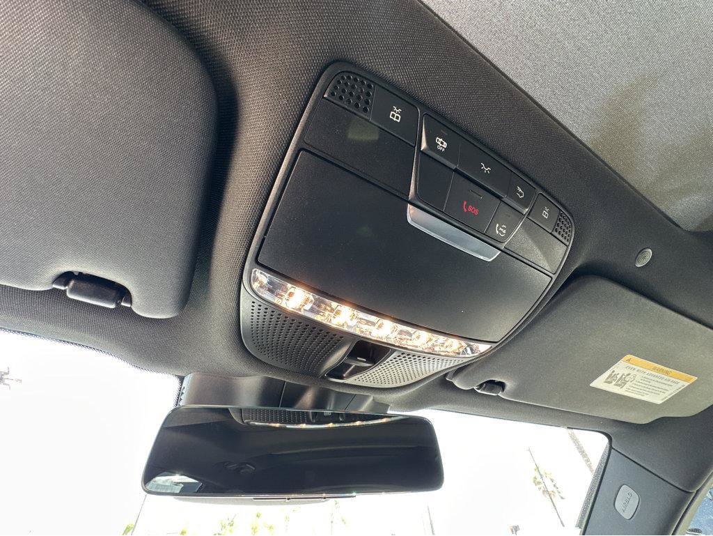 Used 2022 Mercedes-Benz GLC 300 image 25
