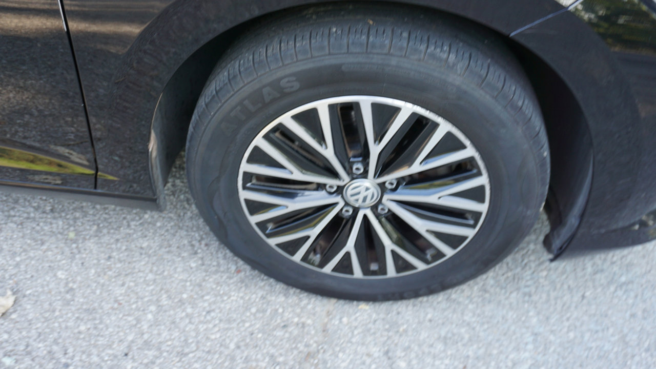 Used 2019 Volkswagen Jetta SE image 12