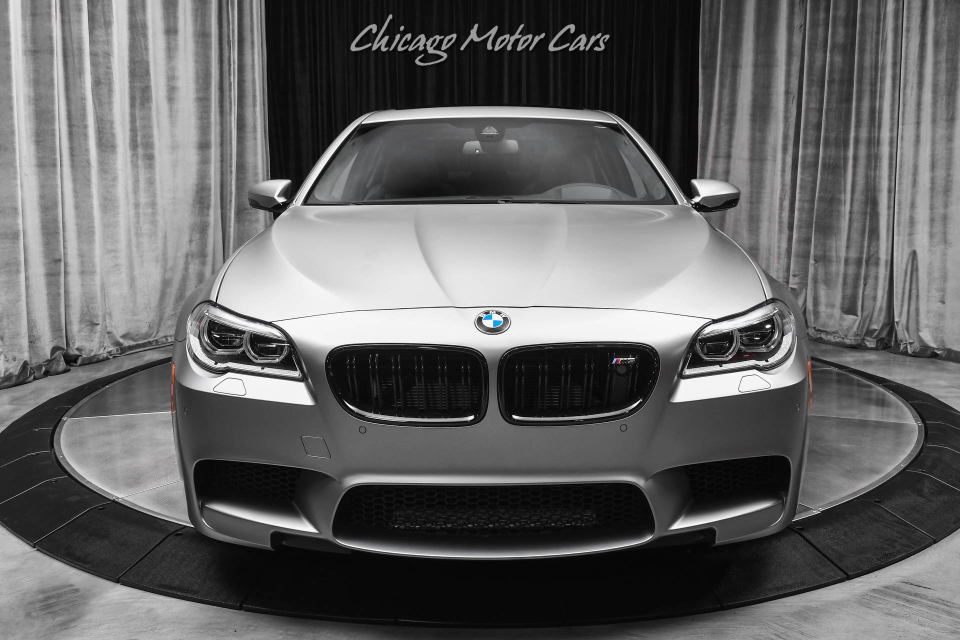 Used 2015 BMW M5 RWD image 7