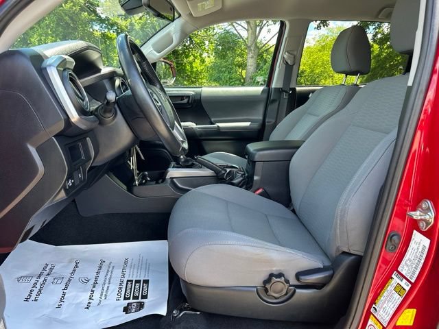Used 2019 Toyota Tacoma SR5 AWD/4WD image 20
