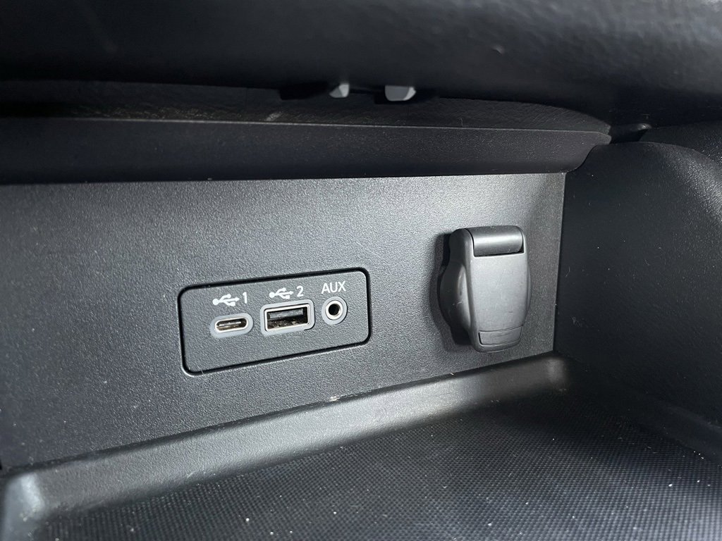 Used 2023 Nissan Sentra SV w/ All-Weather Package image 18