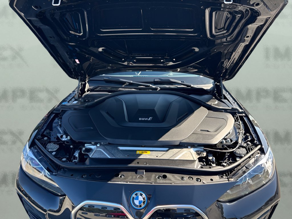 Used 2024 BMW i4 eDrive40 w/ M Sport Package RWD image 30