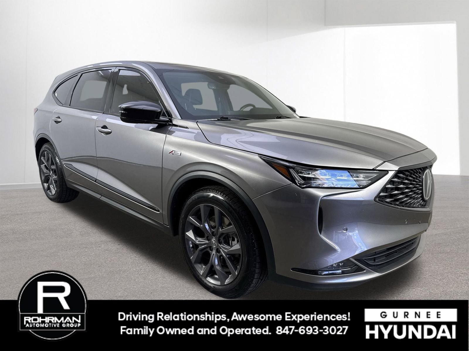 Used 2023 Acura MDX A-Spec image 3
