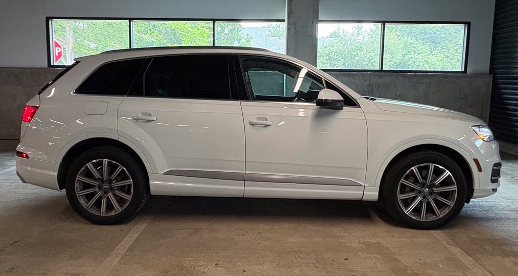 Used 2018 Audi Q7 3.0T Premium Plus AWD/4WD image 9