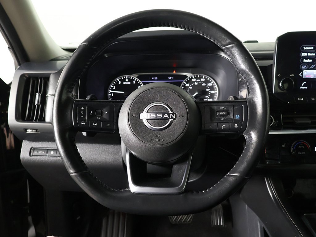 Used 2023 Nissan Pathfinder SL image 39