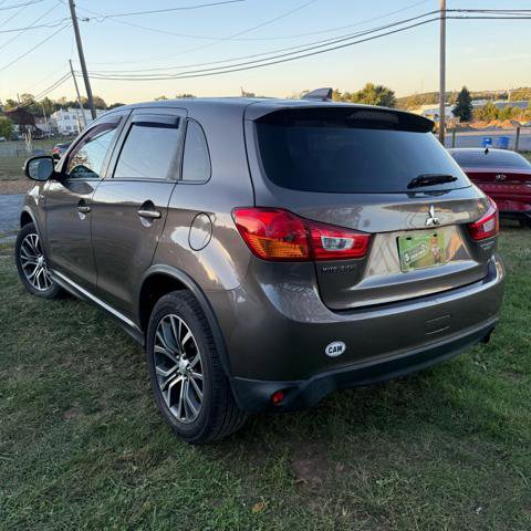 Used 2017 Mitsubishi Outlander Sport ES image 5