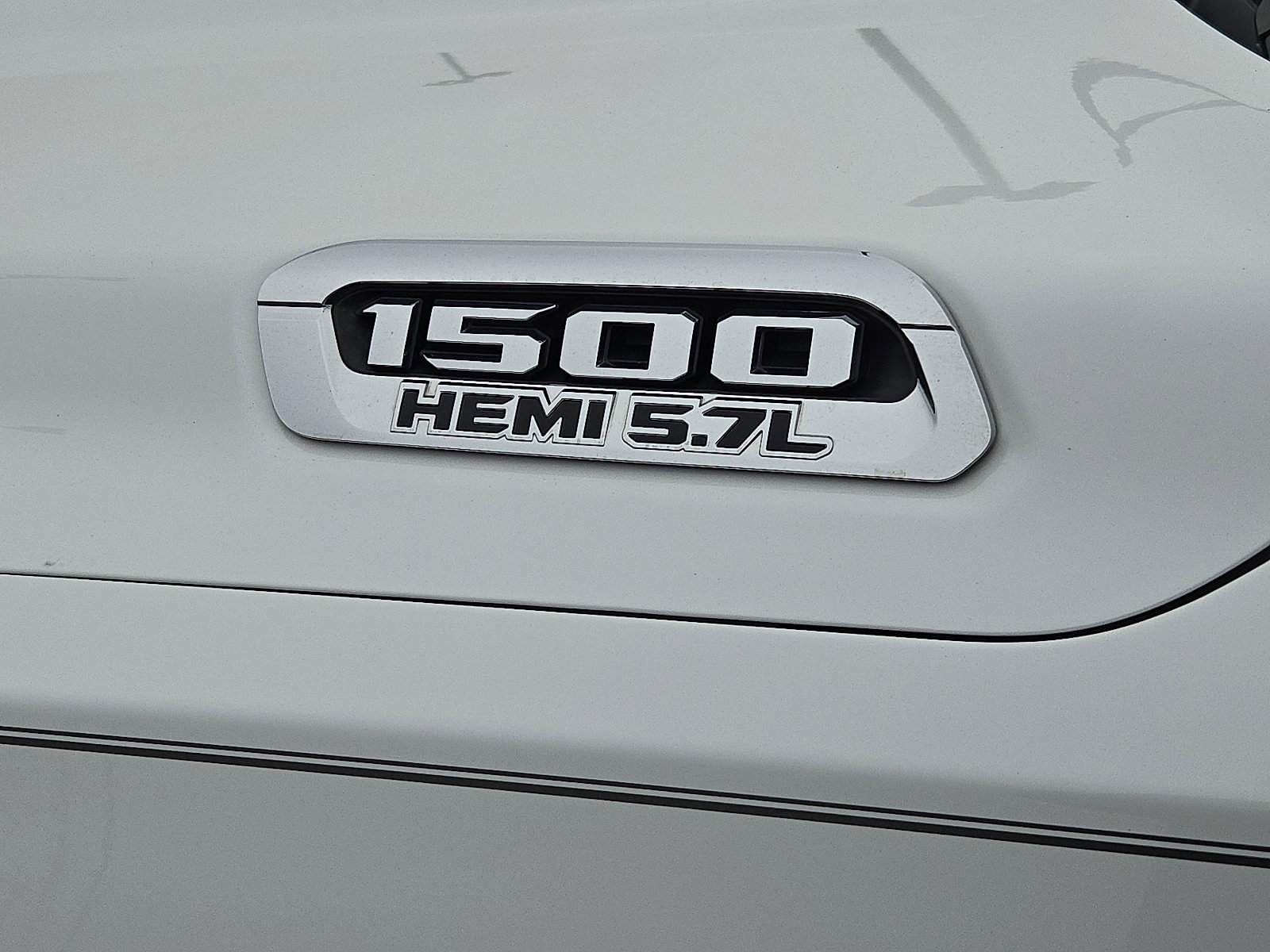 Used 2020 RAM 1500 Limited image 10