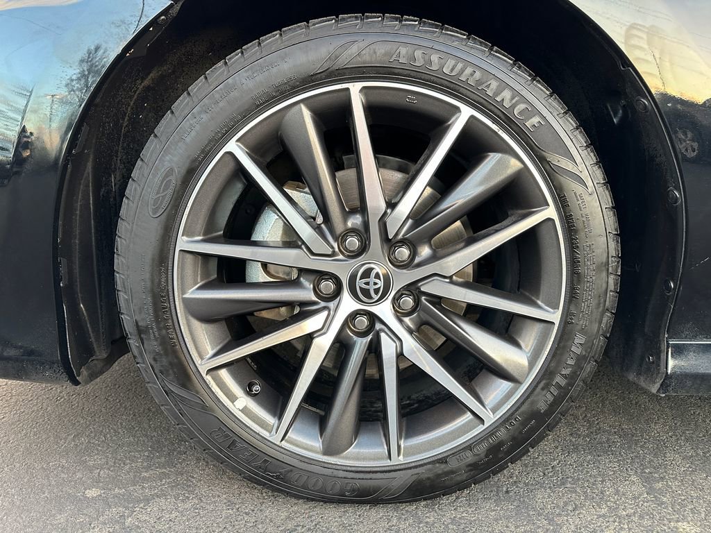 Certified 2022 Toyota Camry XLE image 13