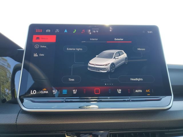 New 2026 Volkswagen GTI SE FWD image 19