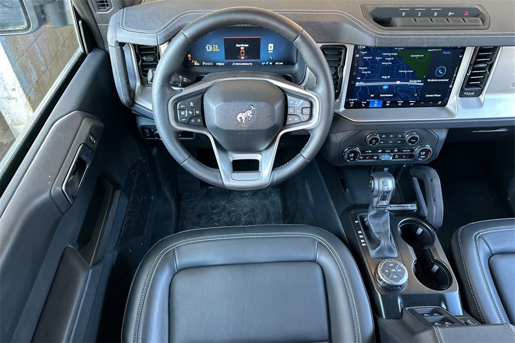 New 2025 Ford Bronco Outer Banks w/ Sasquatch Package image 11