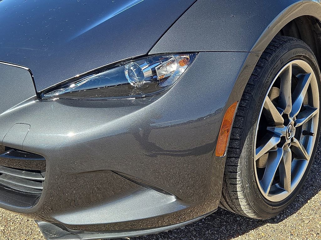 Used 2023 MAZDA MX-5 Miata Grand Touring w/ Weather Package image 10