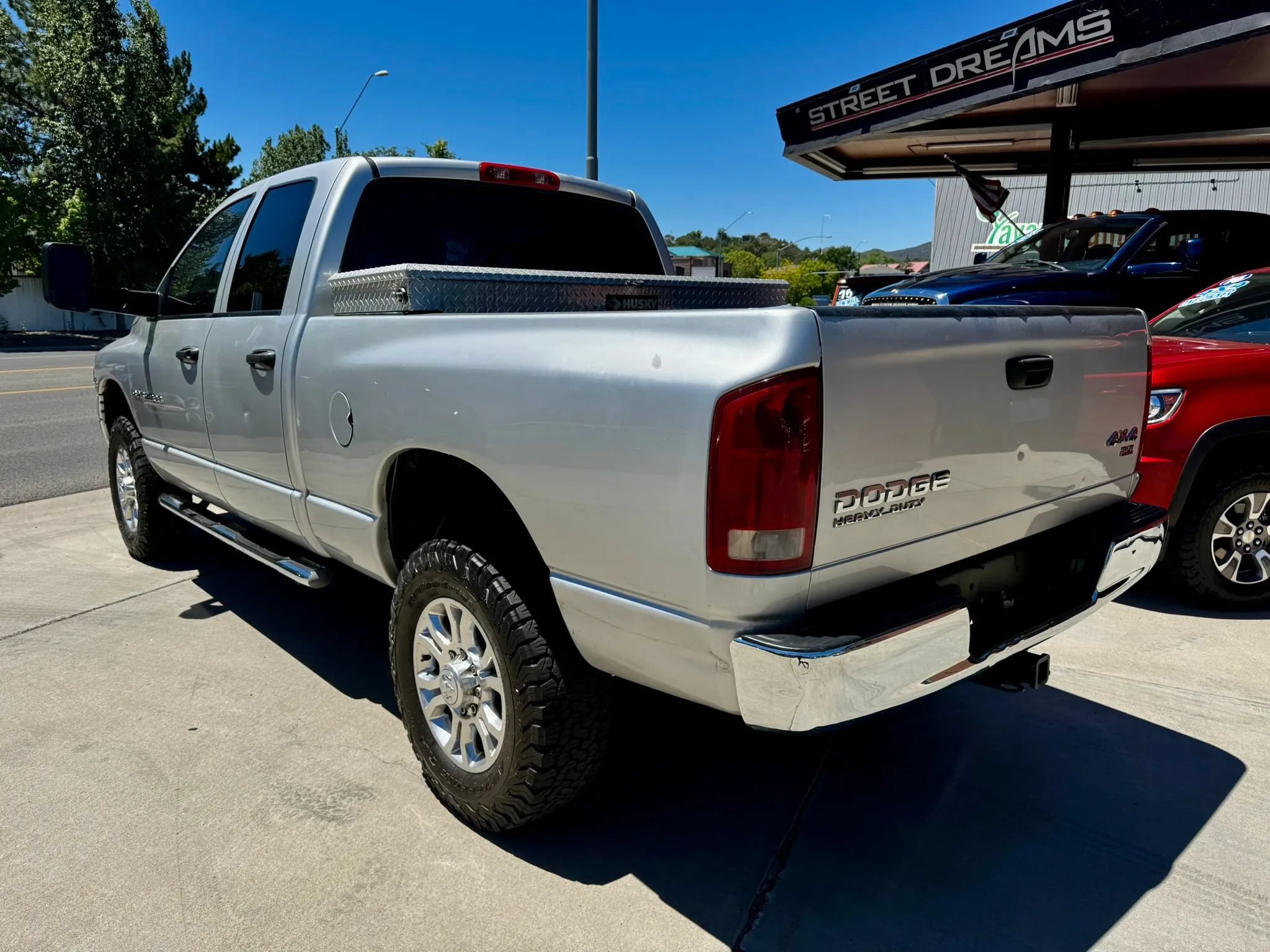 Used 2004 Dodge Ram 2500 Truck SLT w/ Trailer Tow Group AWD/4WD image 6