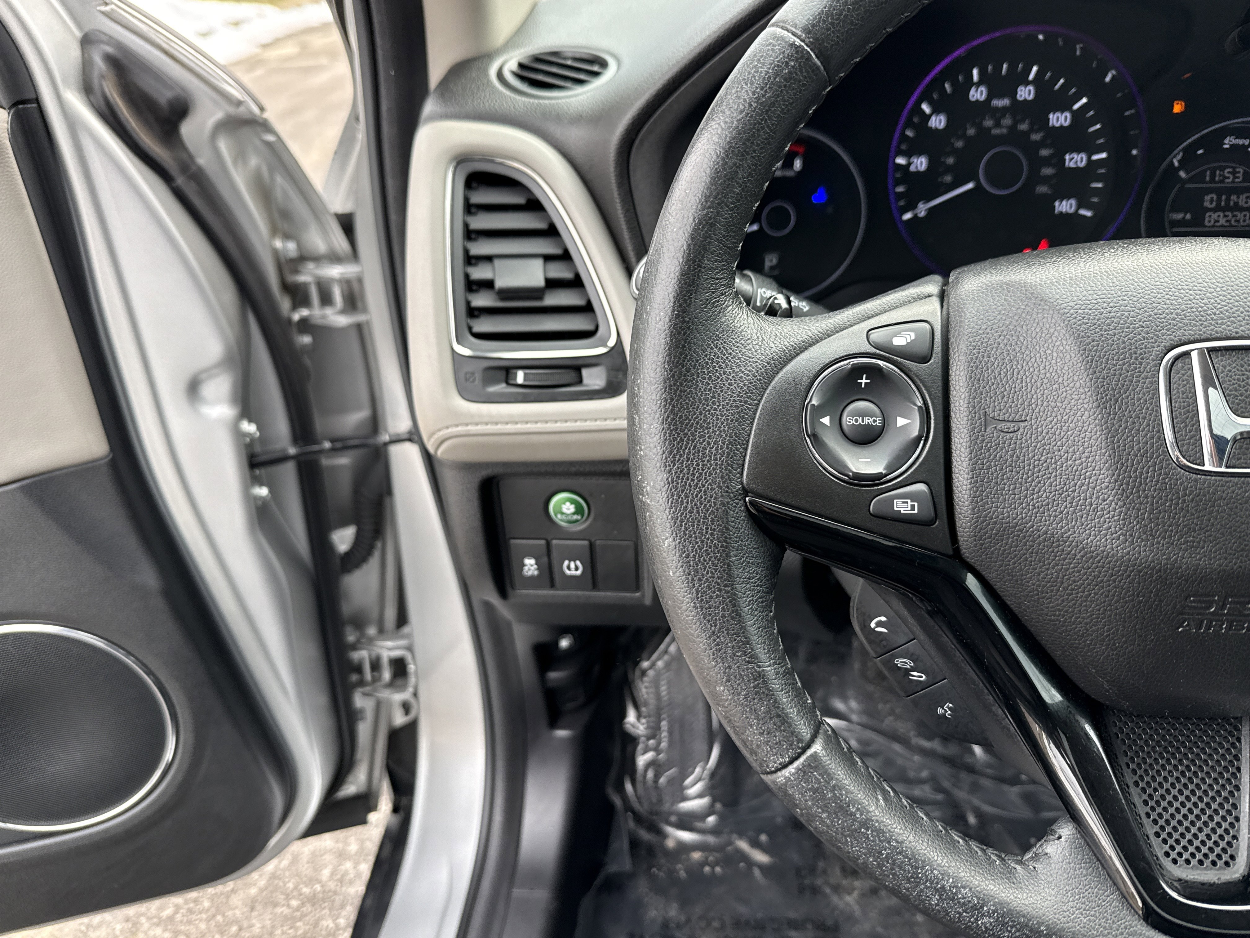 Used 2016 Honda HR-V EX-L image 19