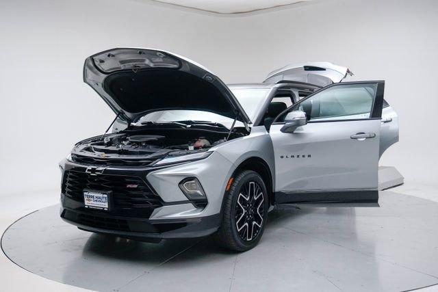 Used 2023 Chevrolet Blazer RS w/ Driver Confidence II Package image 18