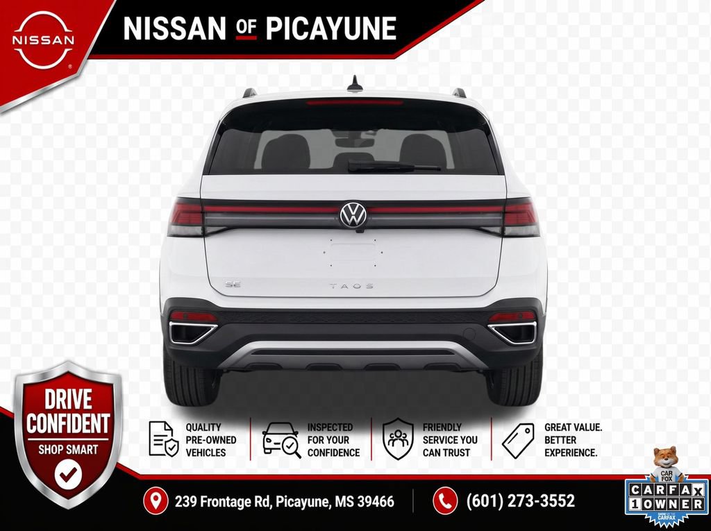 Used 2025 Volkswagen Taos SE FWD image 4