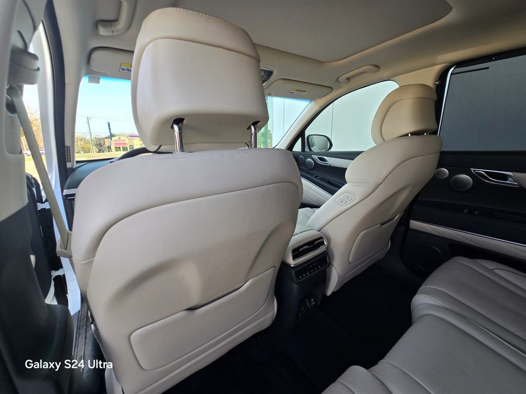 Used 2025 Genesis GV80 2.5T Prestige image 16