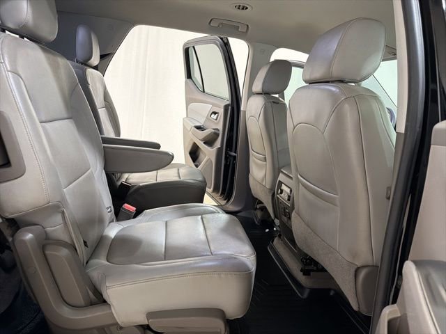 Used 2018 Chevrolet Traverse Premier w/ Driver Confidence II Package image 24