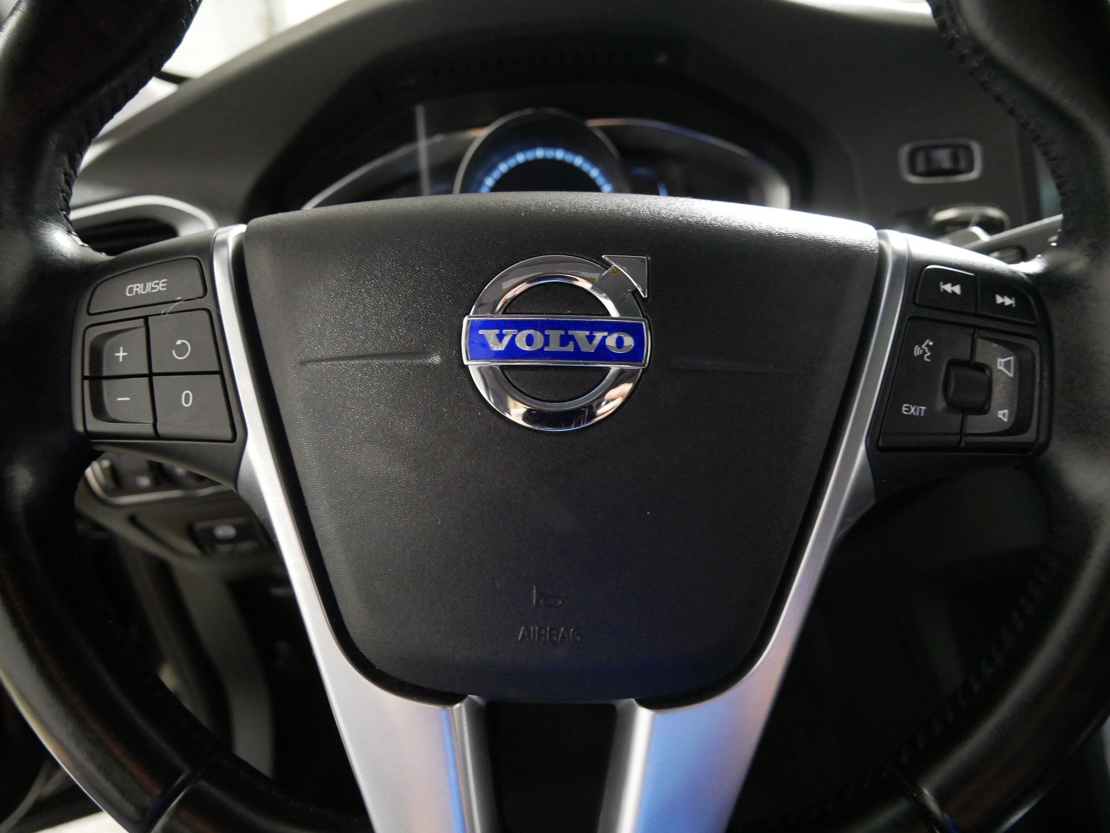 Used 2015 Volvo S60 T5 Premier FWD image 25