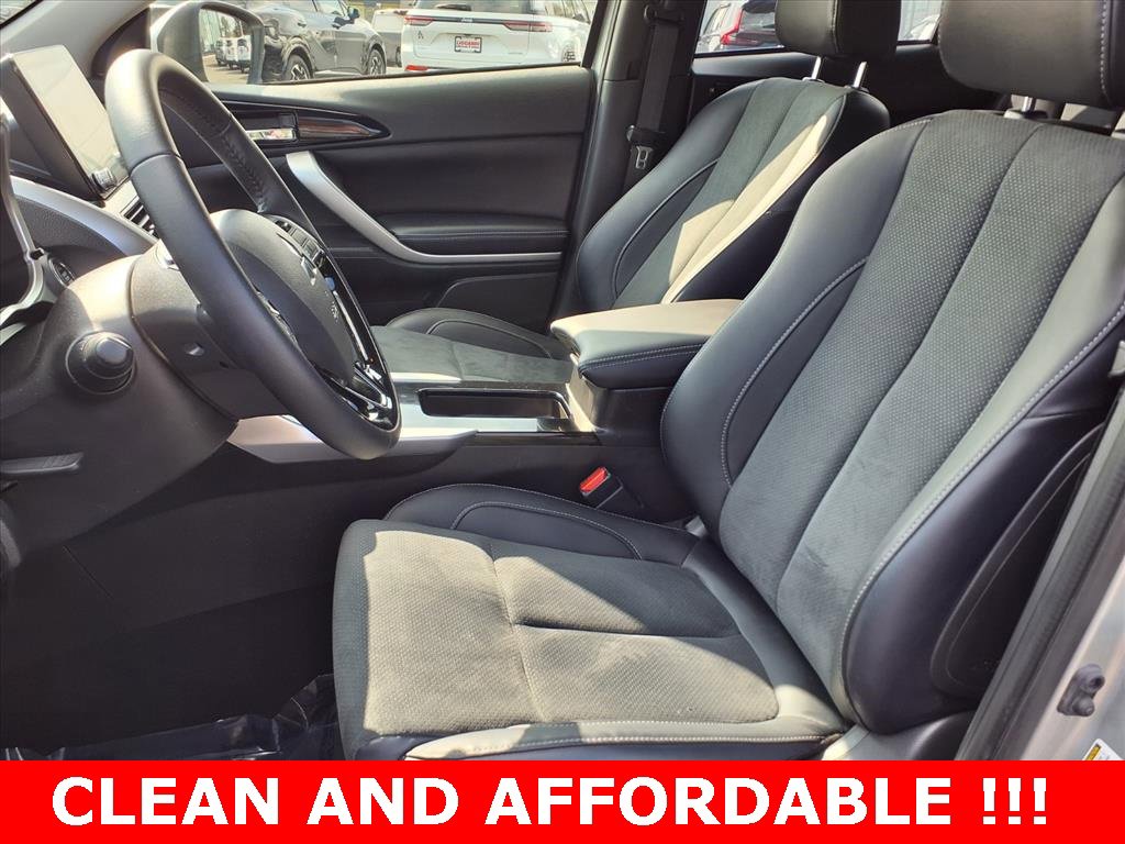 Used 2025 Mitsubishi Eclipse Cross AWD image 13