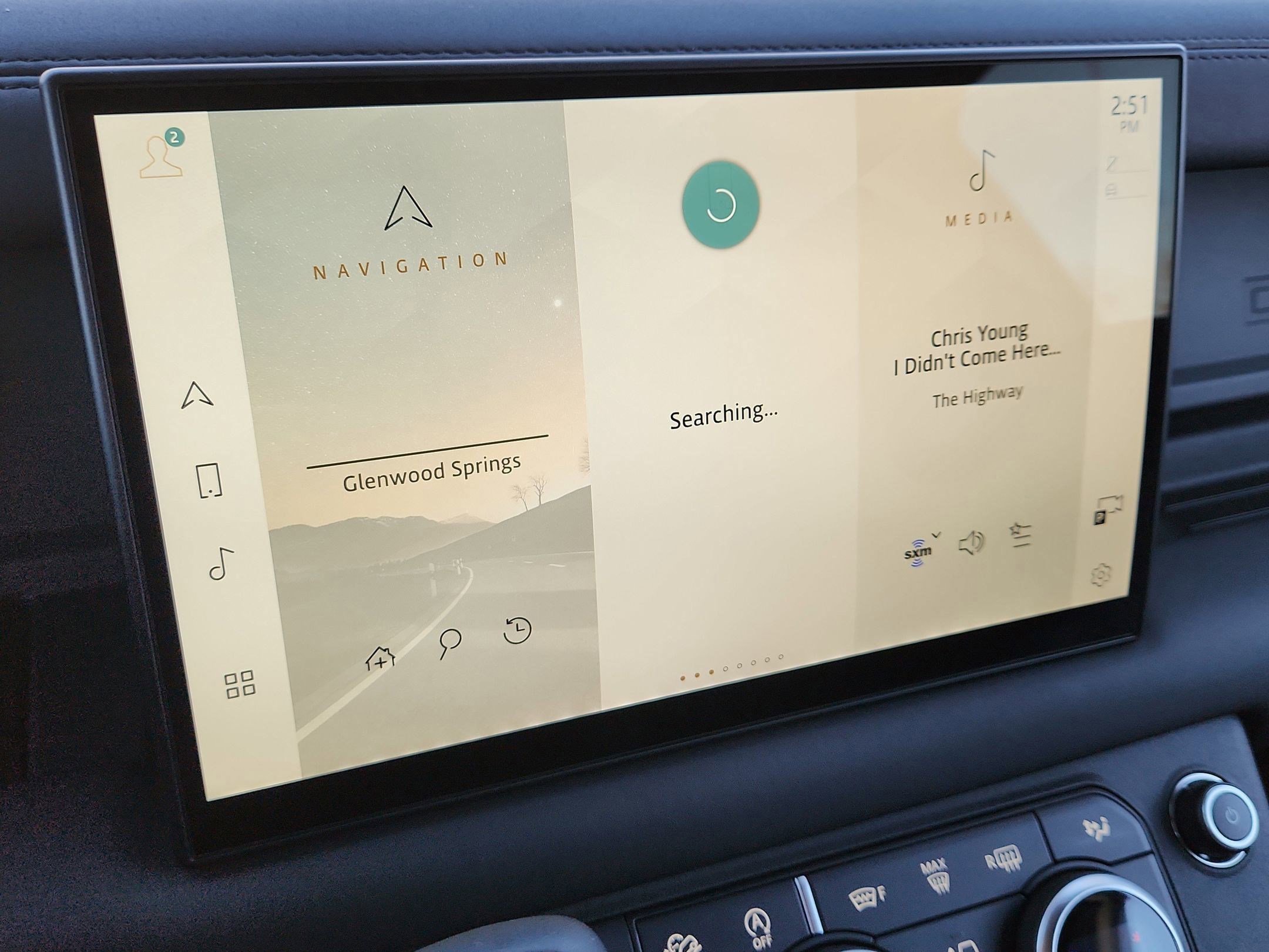 Used 2025 Land Rover Defender 90 X-Dynamic SE image 26