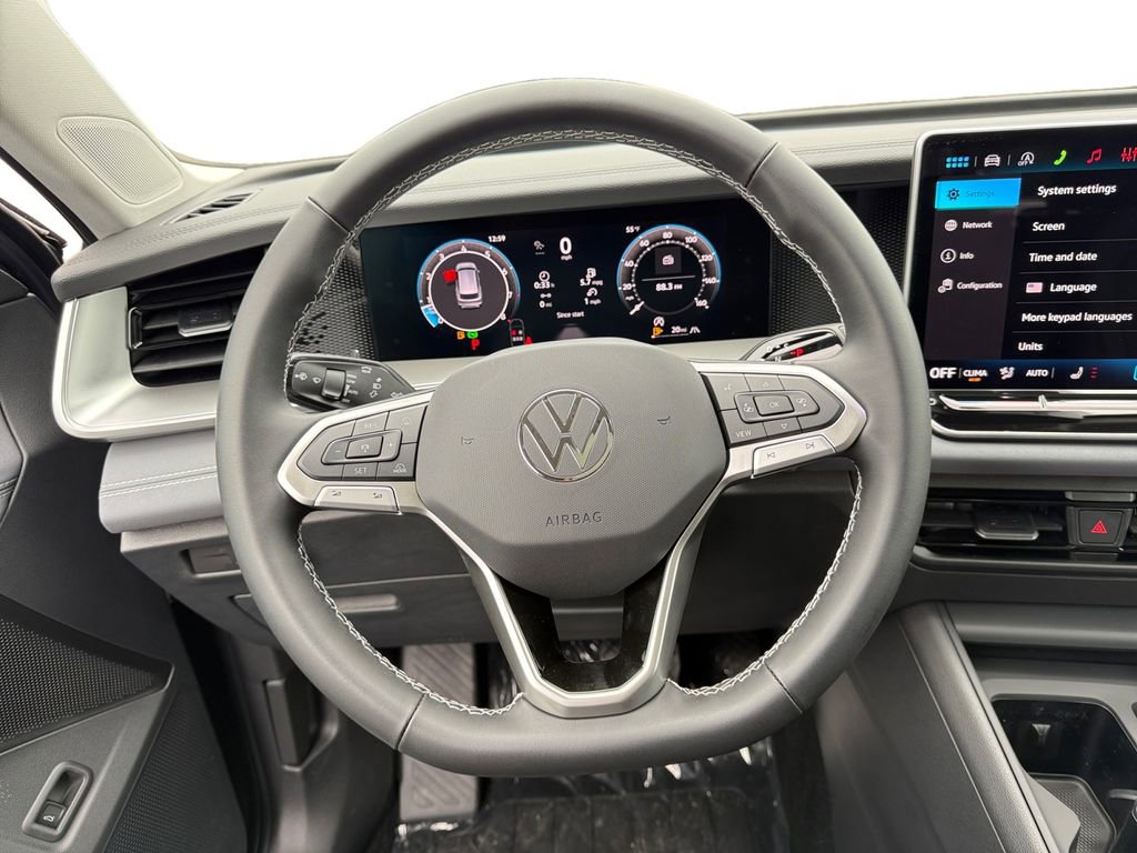 New 2026 Volkswagen Tiguan SE AWD/4WD image 12