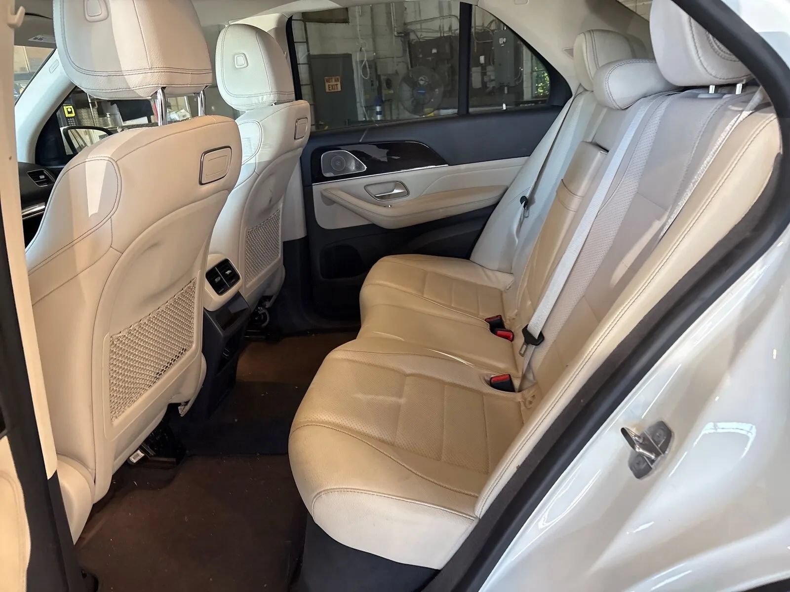 Used 2020 Mercedes-Benz GLE 350 4MATIC image 5