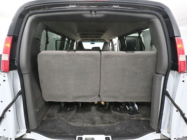 Used 2017 Chevrolet Express 3500 LT w/ LT Preferred Equipment Group image 30