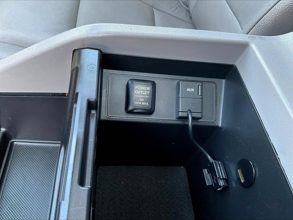 Used 2012 Honda Pilot EX-L image 16