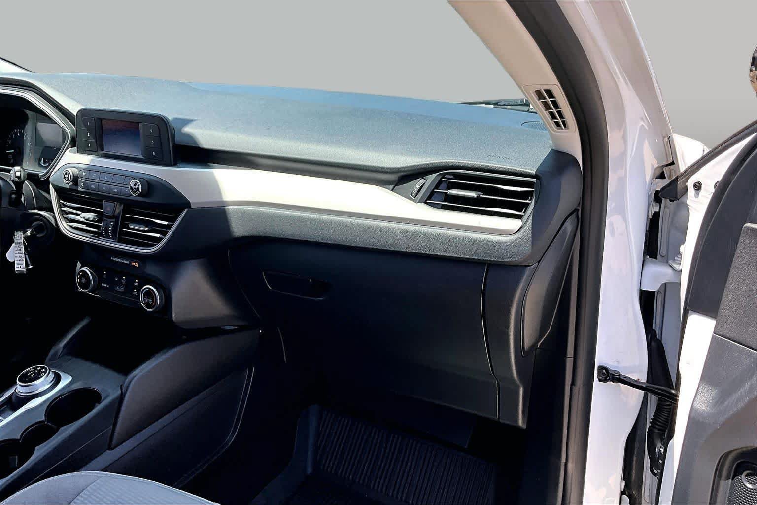 Used 2022 Ford Escape S FWD image 18