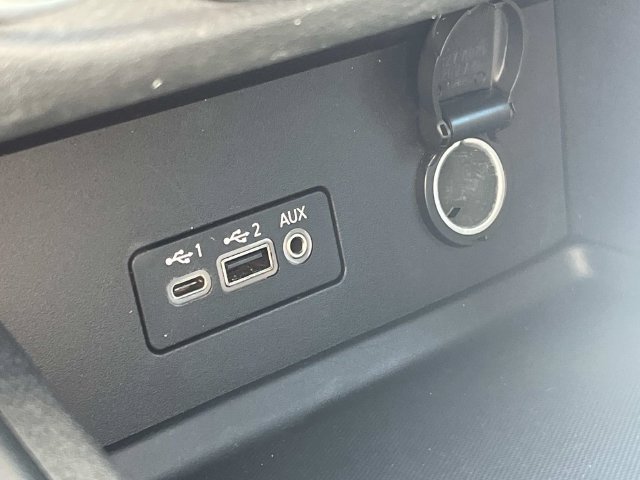 Used 2021 Nissan Sentra SR FWD image 28