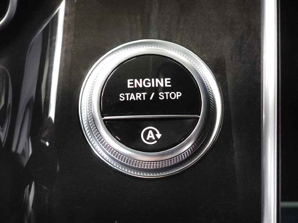 Used 2023 Mercedes-Benz S 580 4MATIC Sedan w/ AMG Line image 16