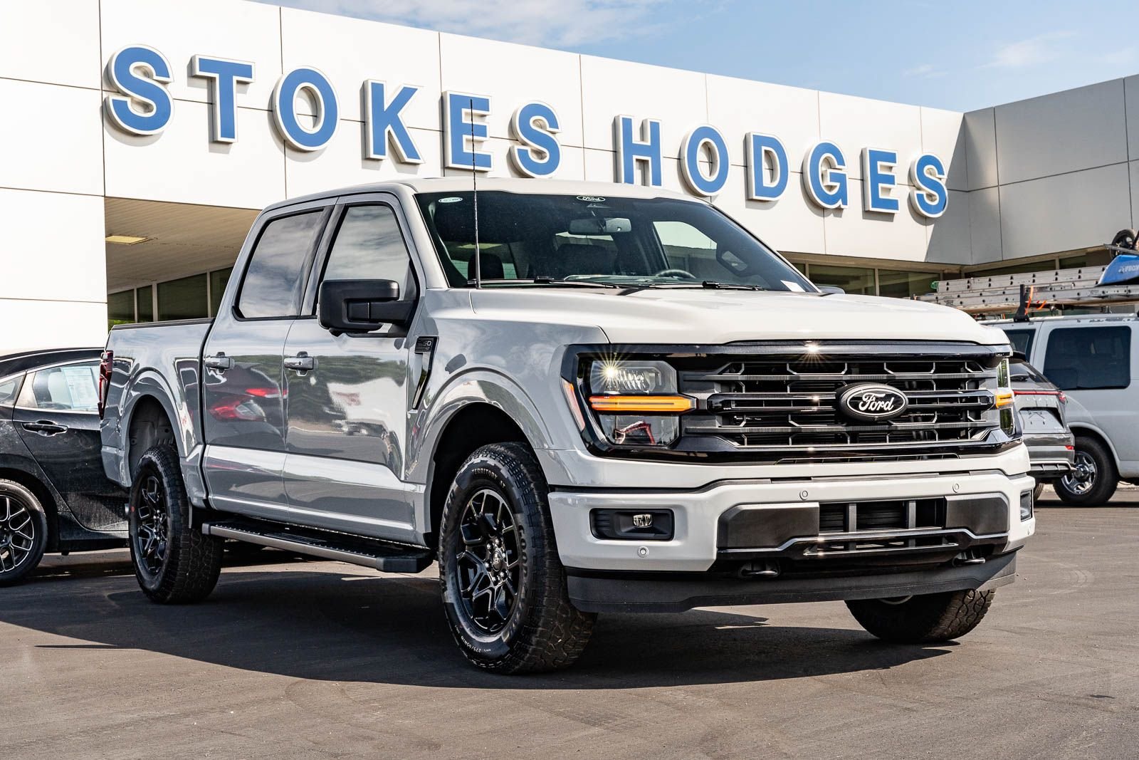 New 2026 Ford F150 XLT w/ Equipment Group 302A MID AWD/4WD image 1