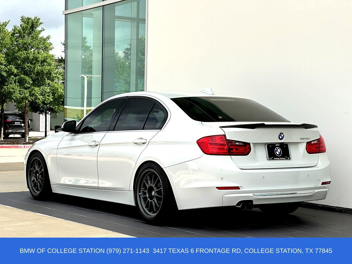 Used 2013 BMW 328i Sedan RWD image 7