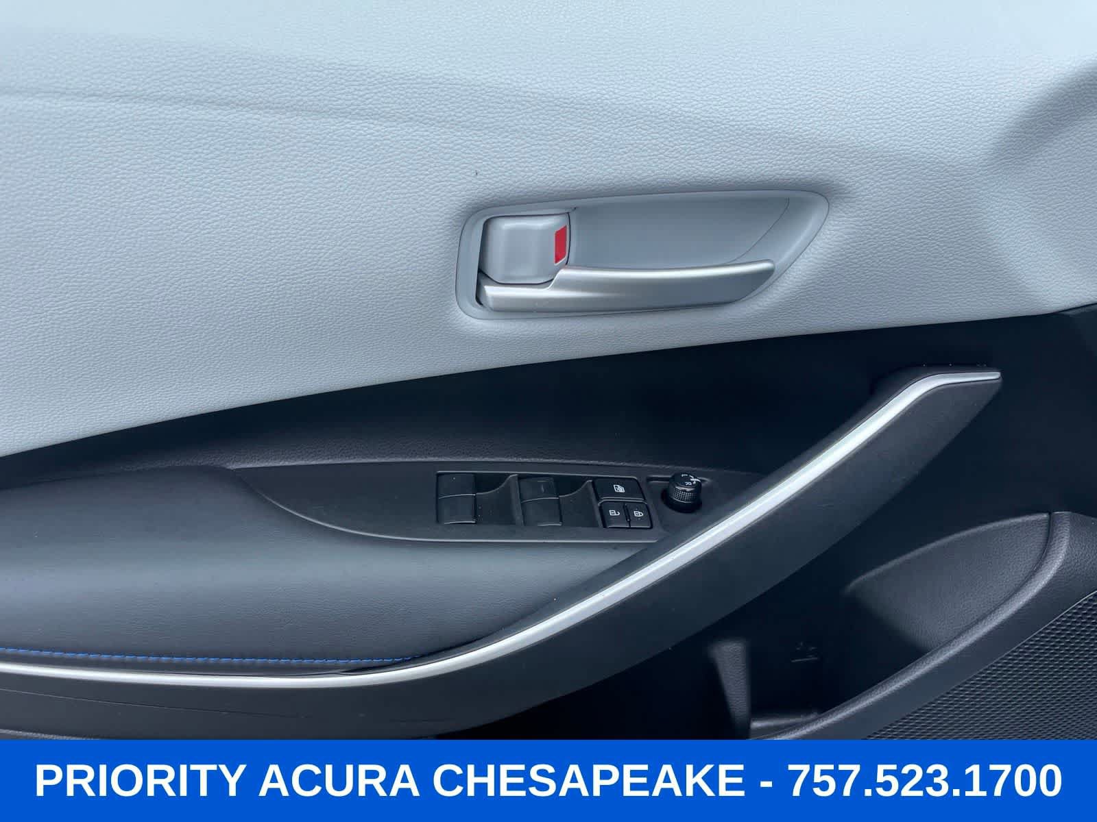 Used 2022 Toyota Corolla SE FWD image 11