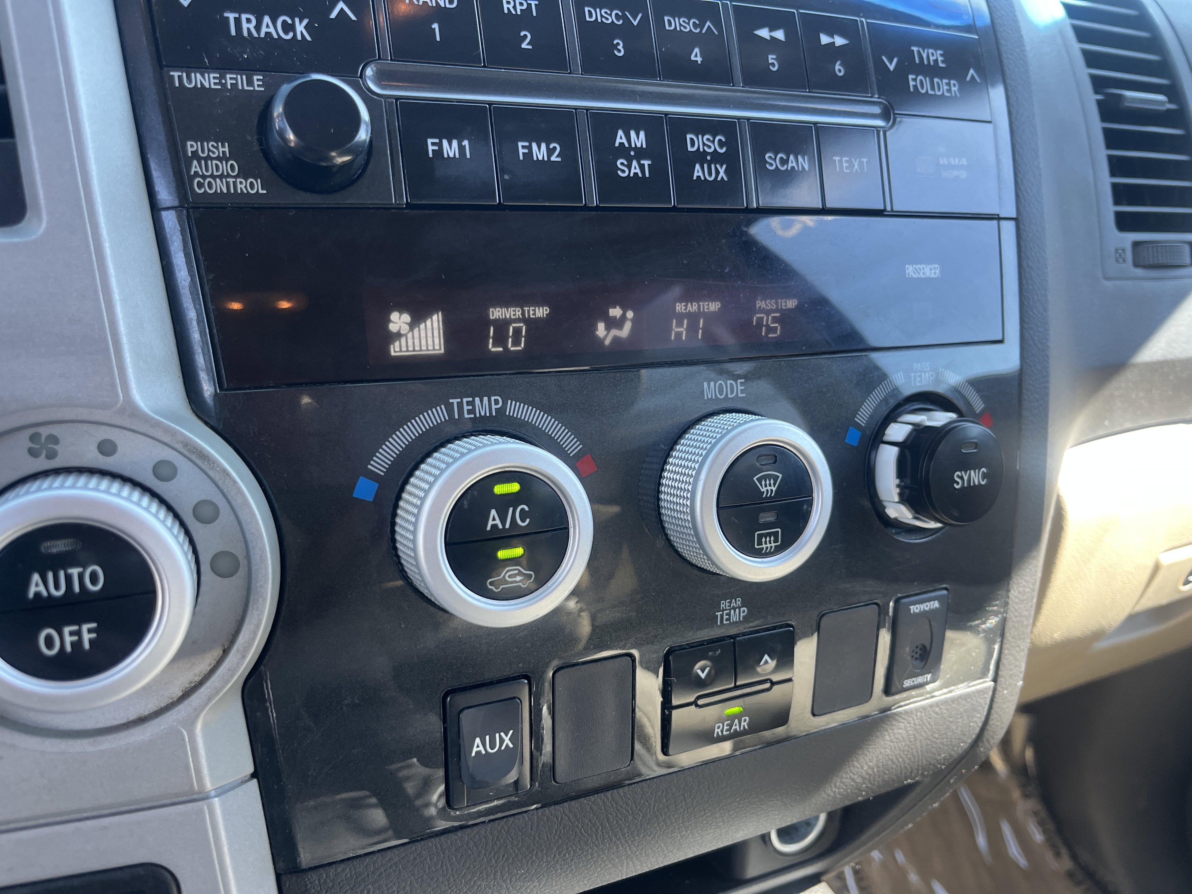 Used 2008 Toyota Sequoia SR5 image 21