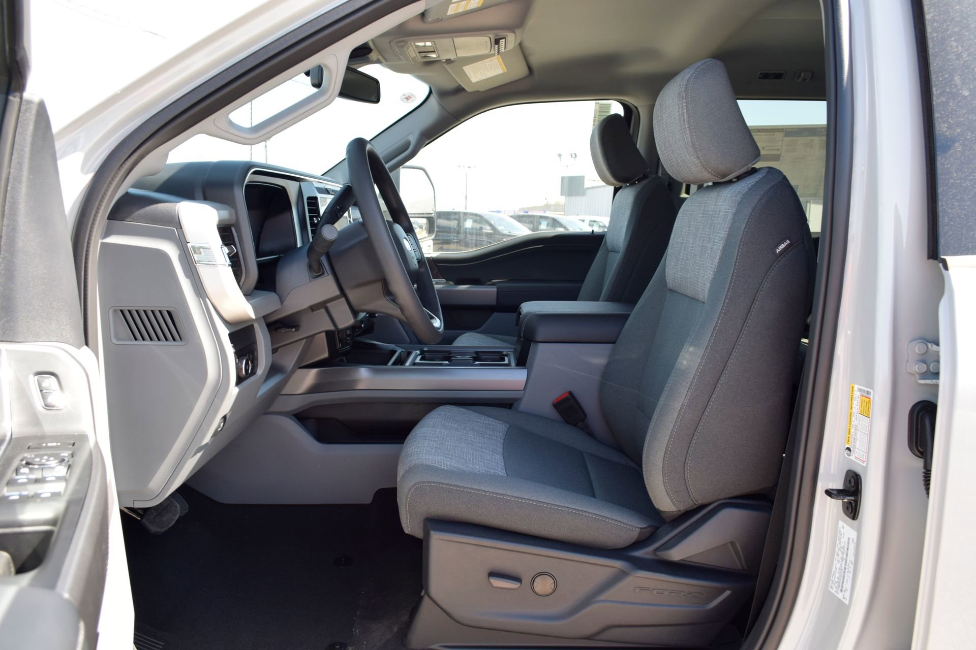 New 2026 Ford F250 XLT w/ XLT Premium Package image 18