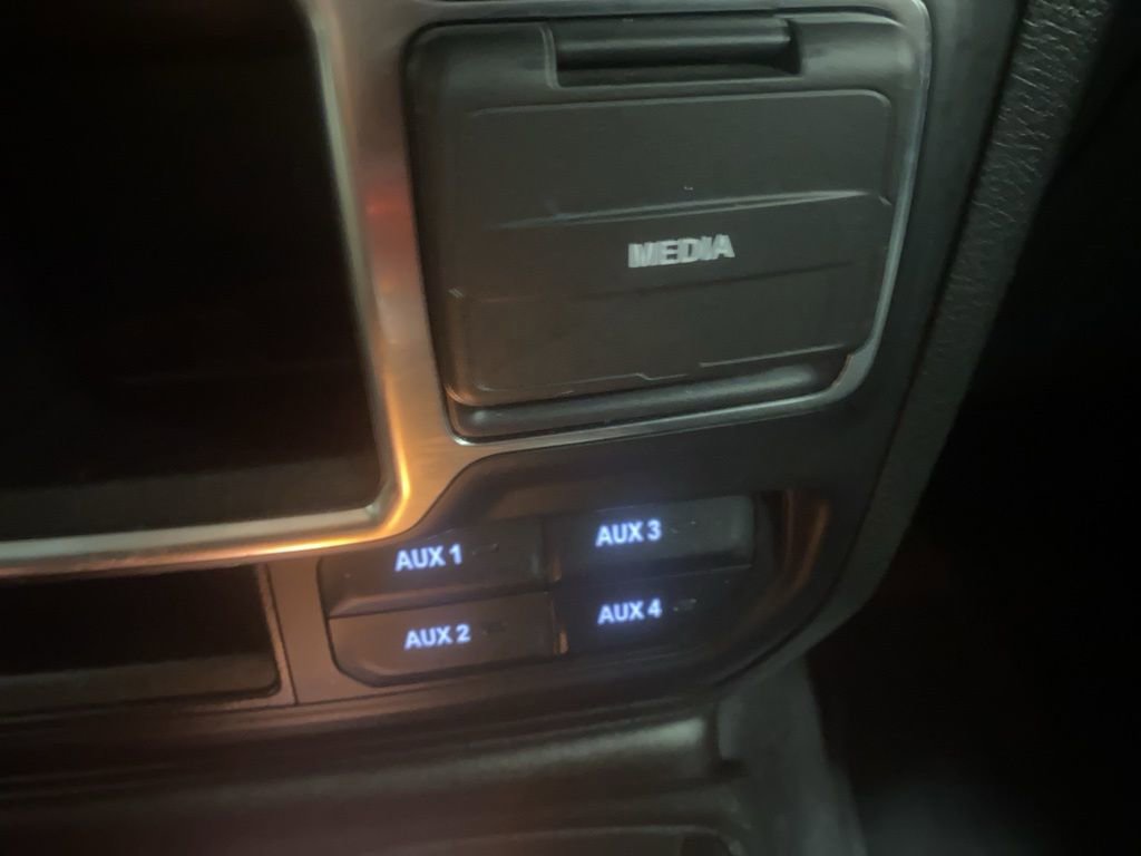 Used 2023 Jeep Wrangler Unlimited Sport AWD/4WD image 13